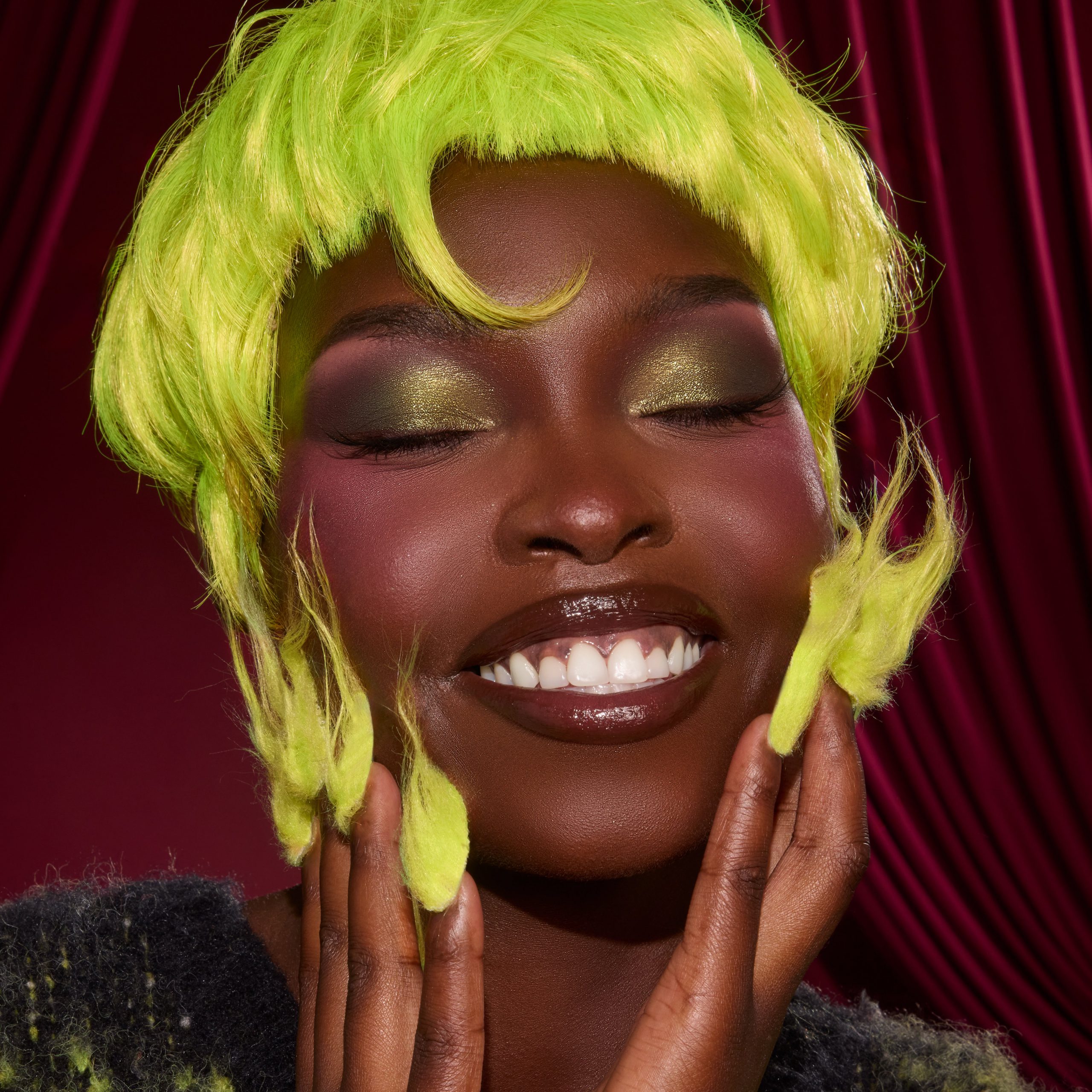 EyePalette-HowTheGrinchStoleChristmas-Dark_1426