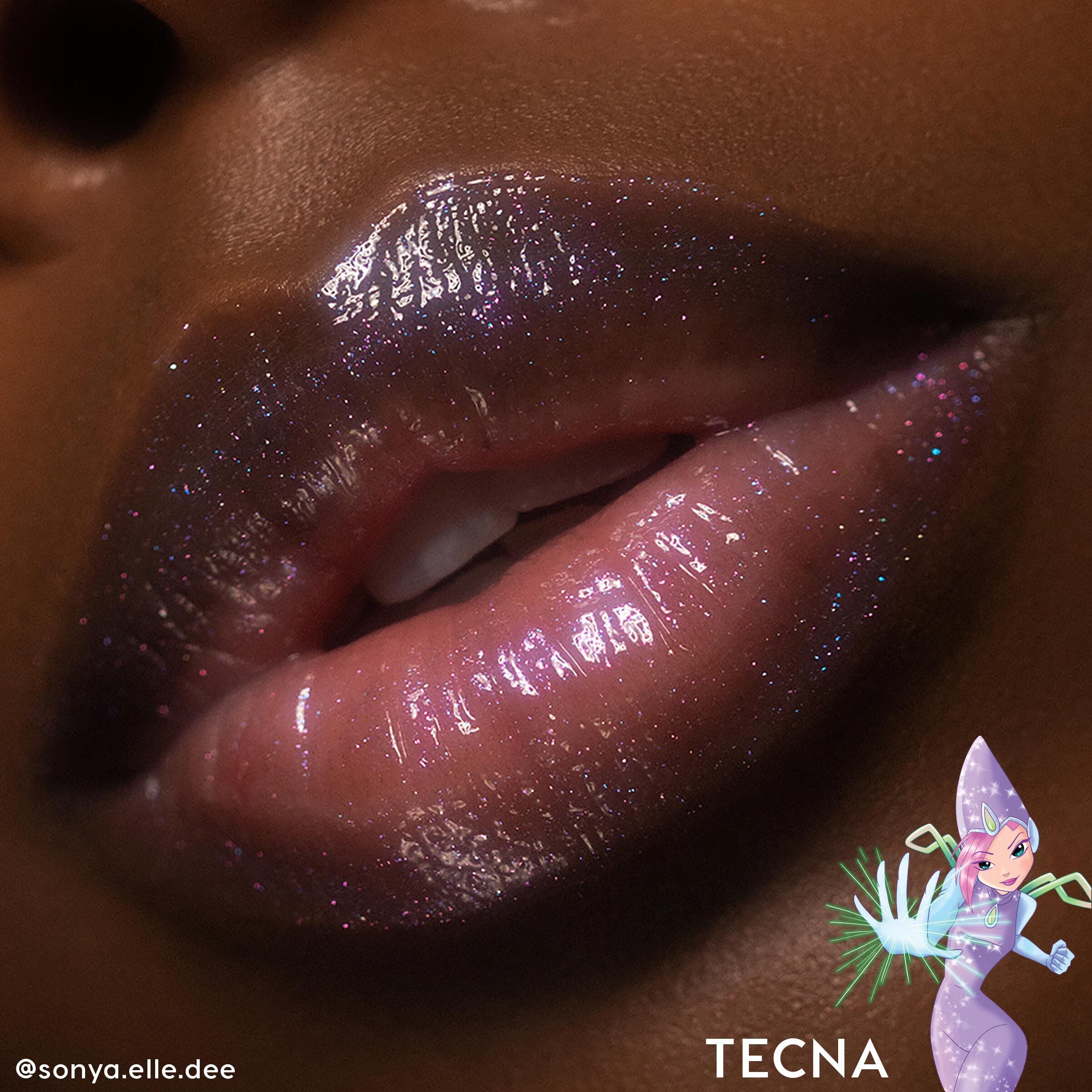 sonya.elle_.dee-Tecna-UGL-Lip